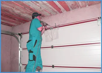 United Garage Door Puyallup, WA 253-220-0811 United Garage Door Puyallup, WA 253-220-0811 - door-maintaince-15-05m